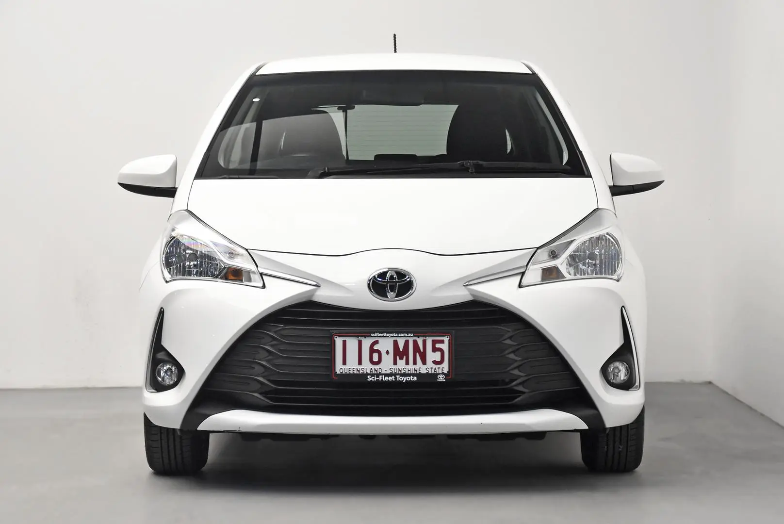 2019 Toyota Yaris Gallery Image 2
