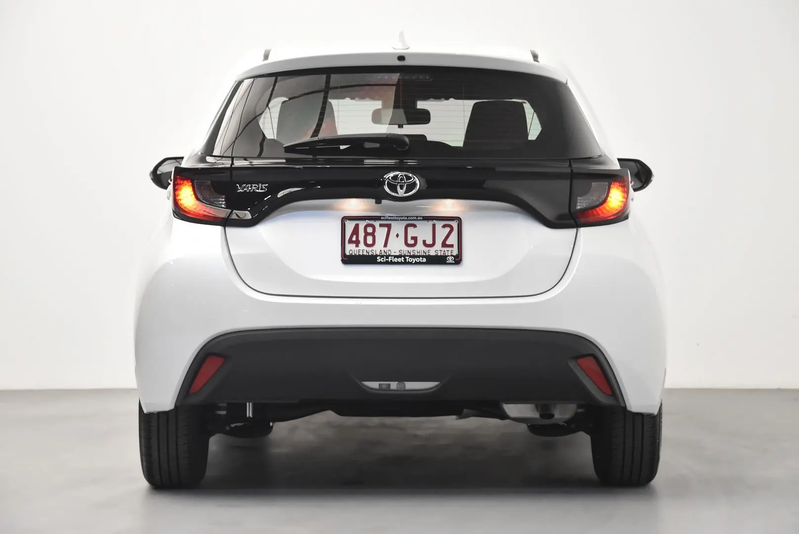 2023 Toyota Yaris Gallery Image 6