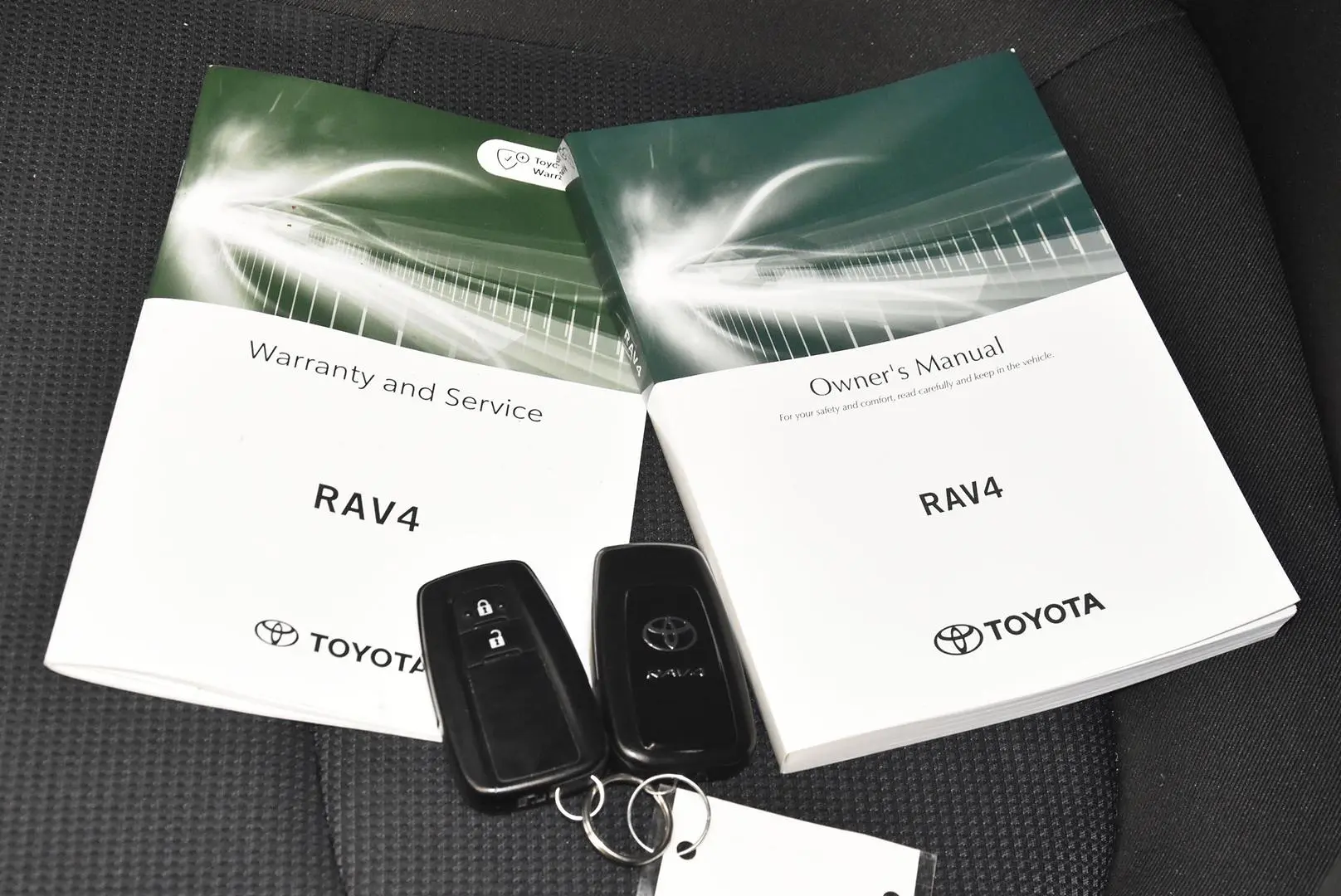 2024 Toyota RAV4 Gallery Image 20