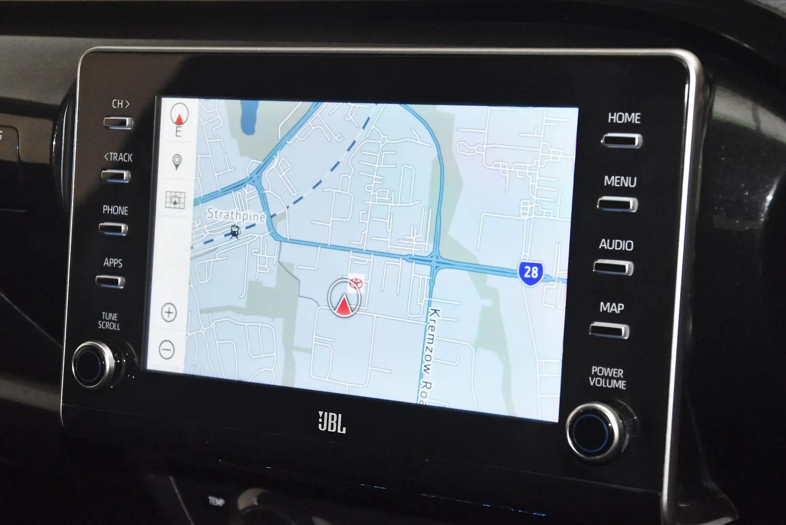 2024 Toyota Hilux Gallery Image 11