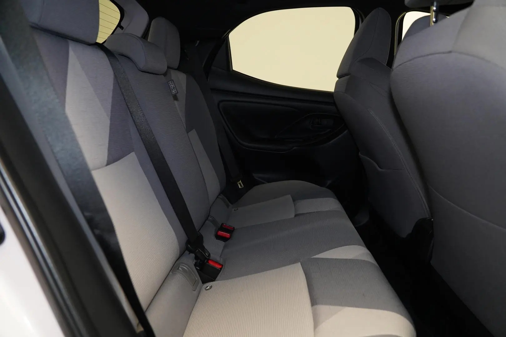 2023 Toyota Yaris Gallery Image 21