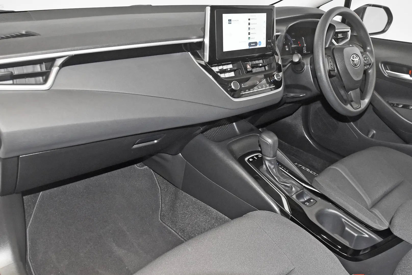 2023 Toyota Corolla Gallery Image 17