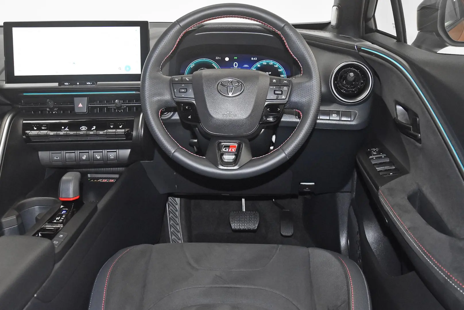 2023 Toyota C-HR Gallery Image 16