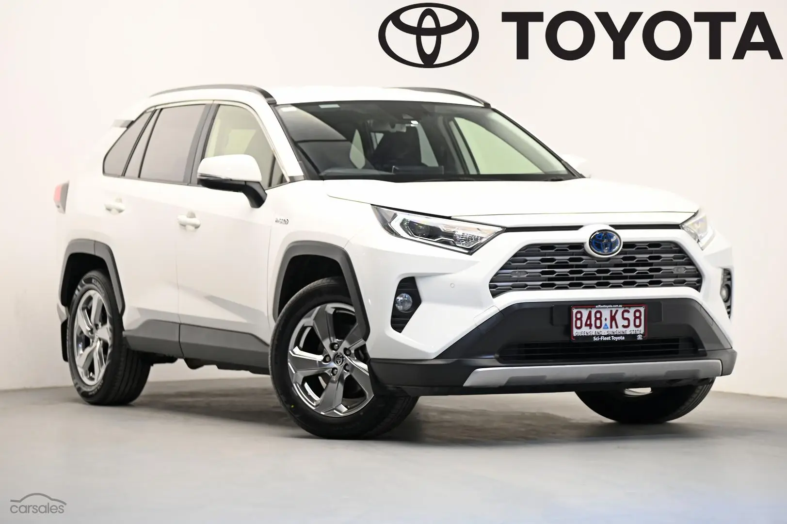 2020 Toyota RAV4 Image 1