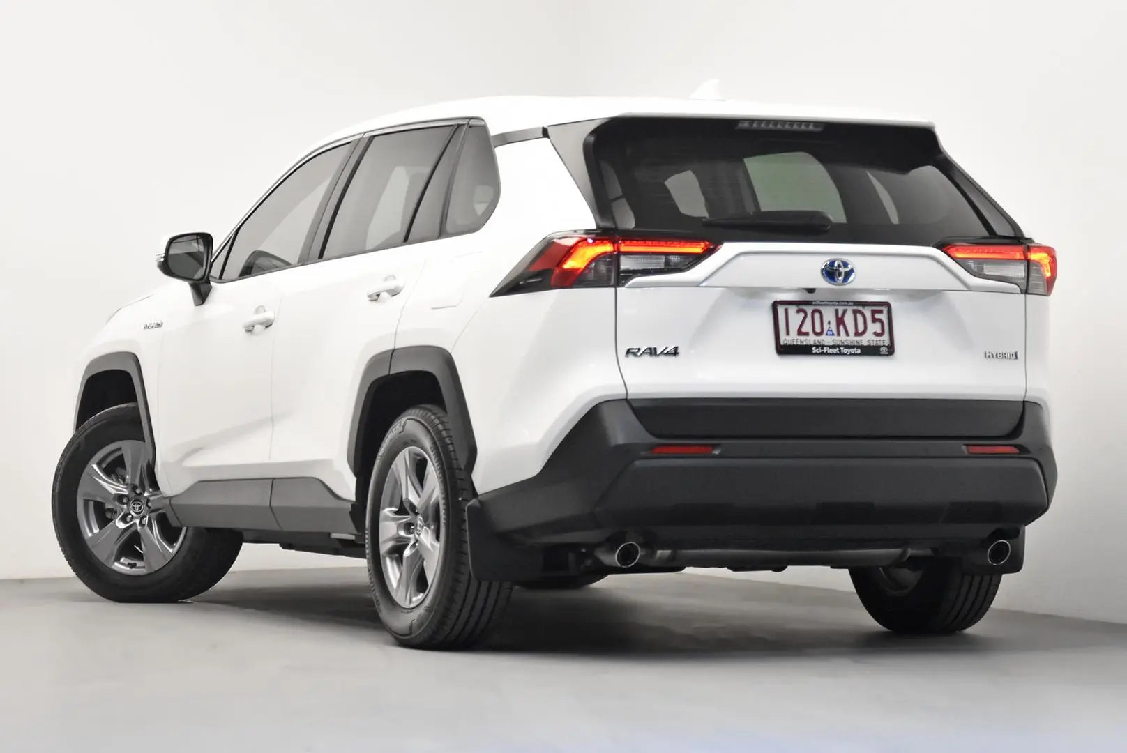 2024 Toyota RAV4 Gallery Image 5