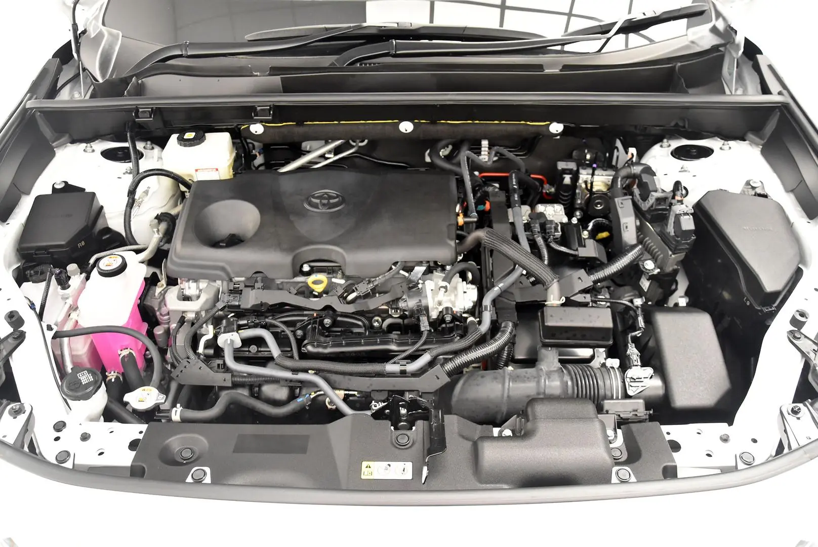 2024 Toyota RAV4 Gallery Image 22