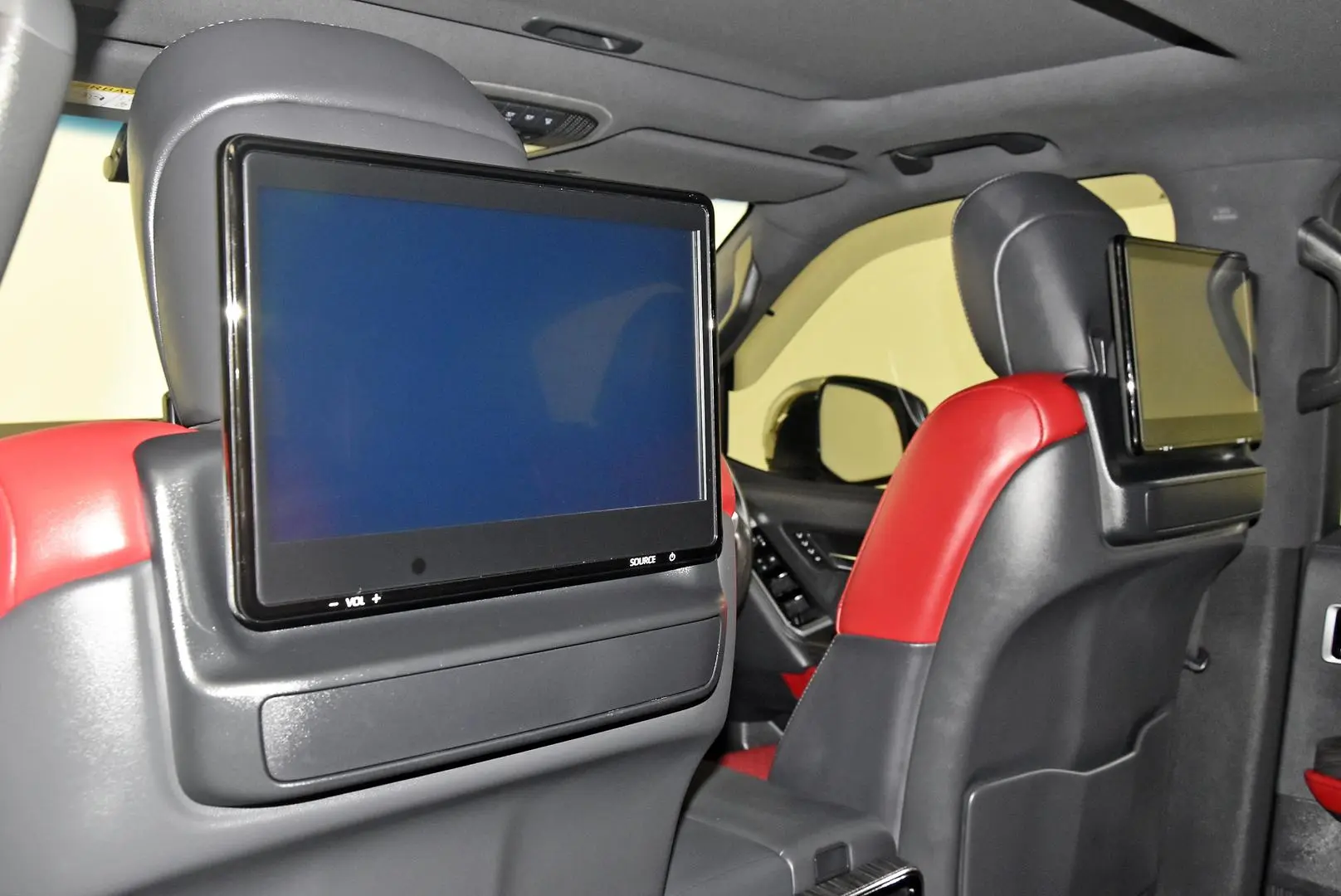 2023 Toyota Landcruiser Gallery Image 19