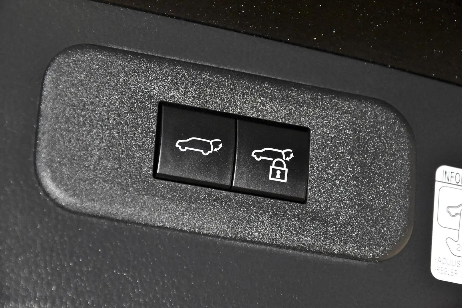 2022 Lexus NX Gallery Image 22