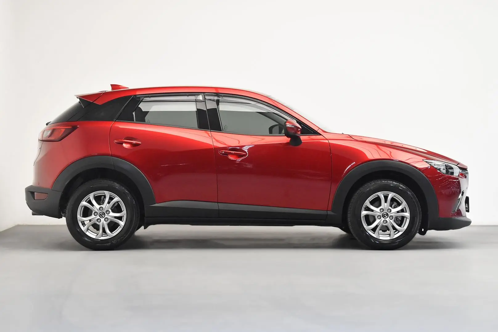 2022 Mazda CX-3 Gallery Image 3