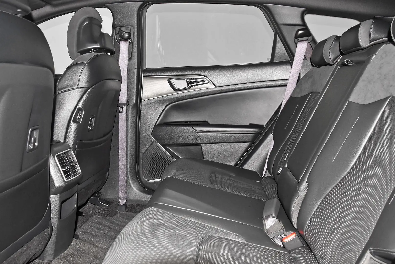 2024 Kia Sportage Gallery Image 19