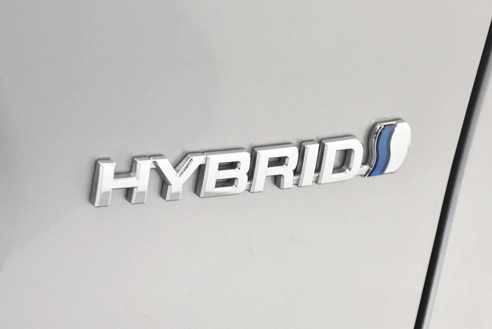 2024 Toyota RAV4 Gallery Image 8