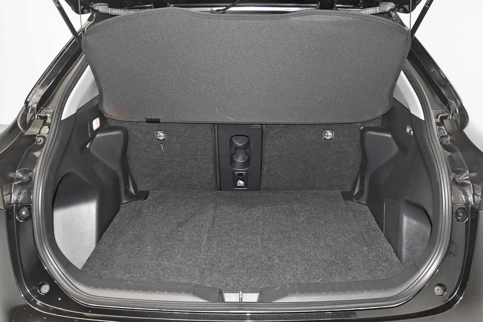 2024 Toyota Yaris Cross Gallery Image 21