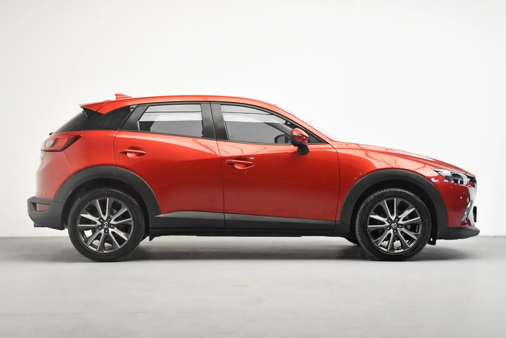 2016 Mazda CX-3 Gallery Image 3