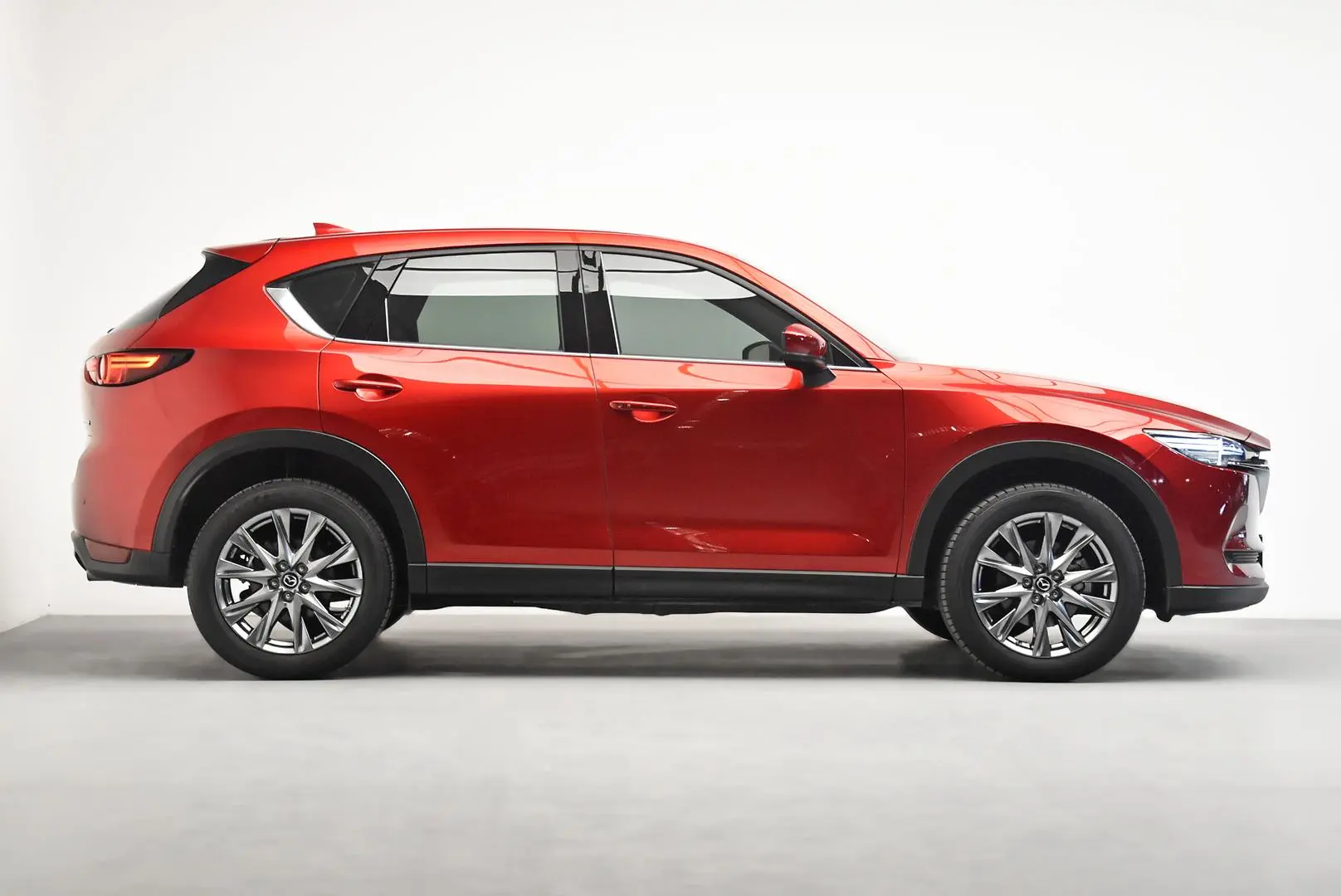 2020 Mazda CX-5 Gallery Image 3