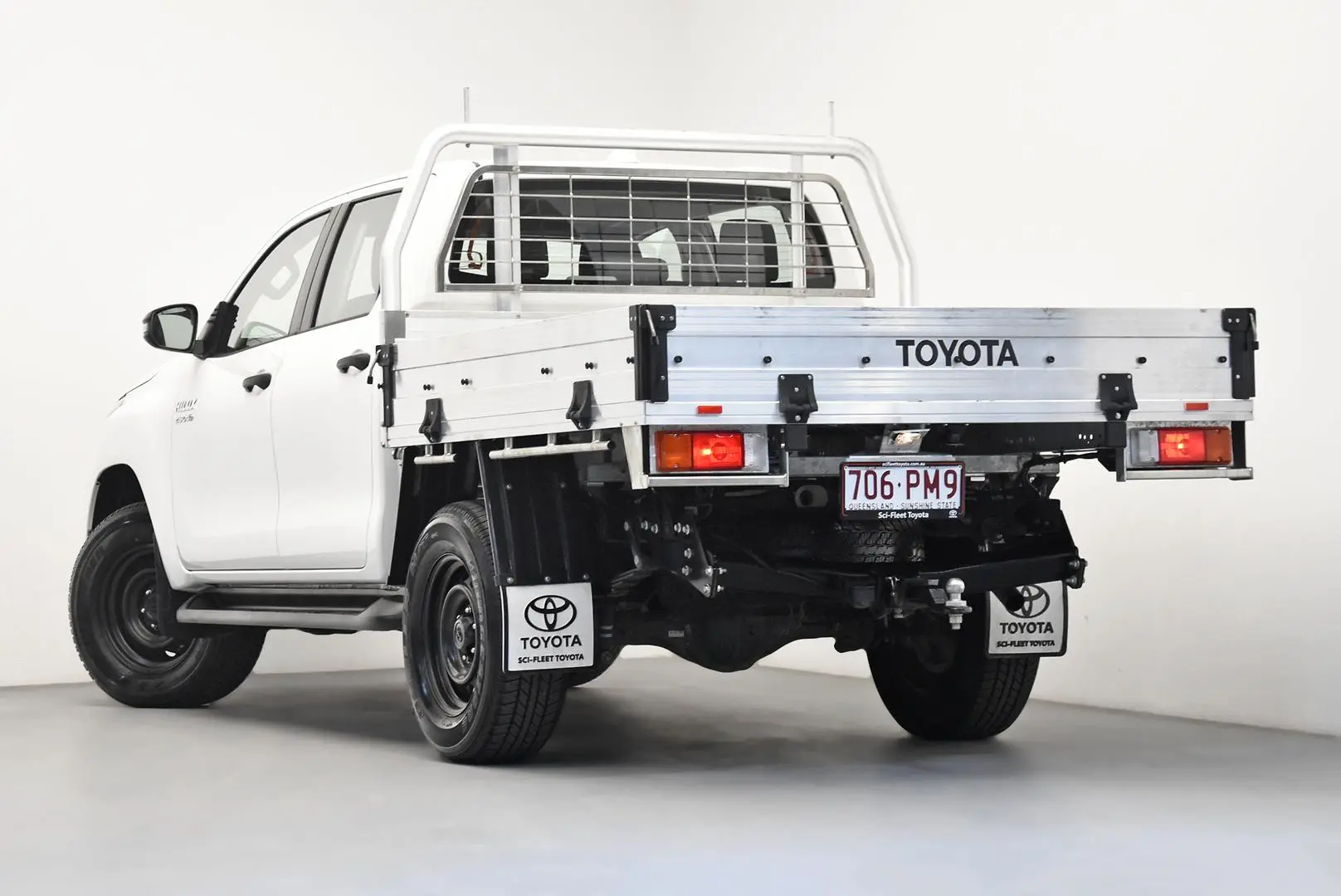 2022 Toyota Hilux Gallery Image 5