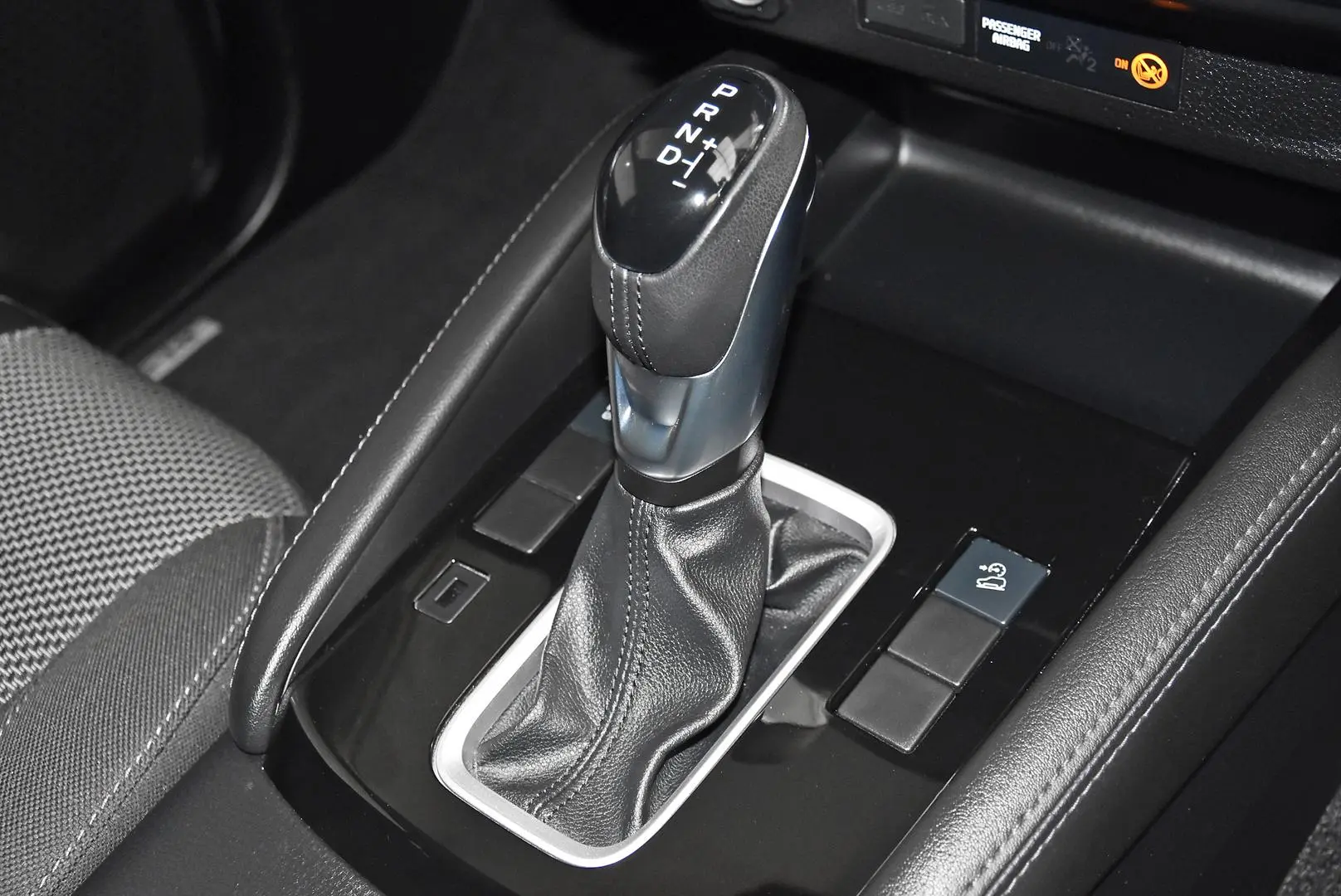 2020 Mazda BT-50 Gallery Image 13