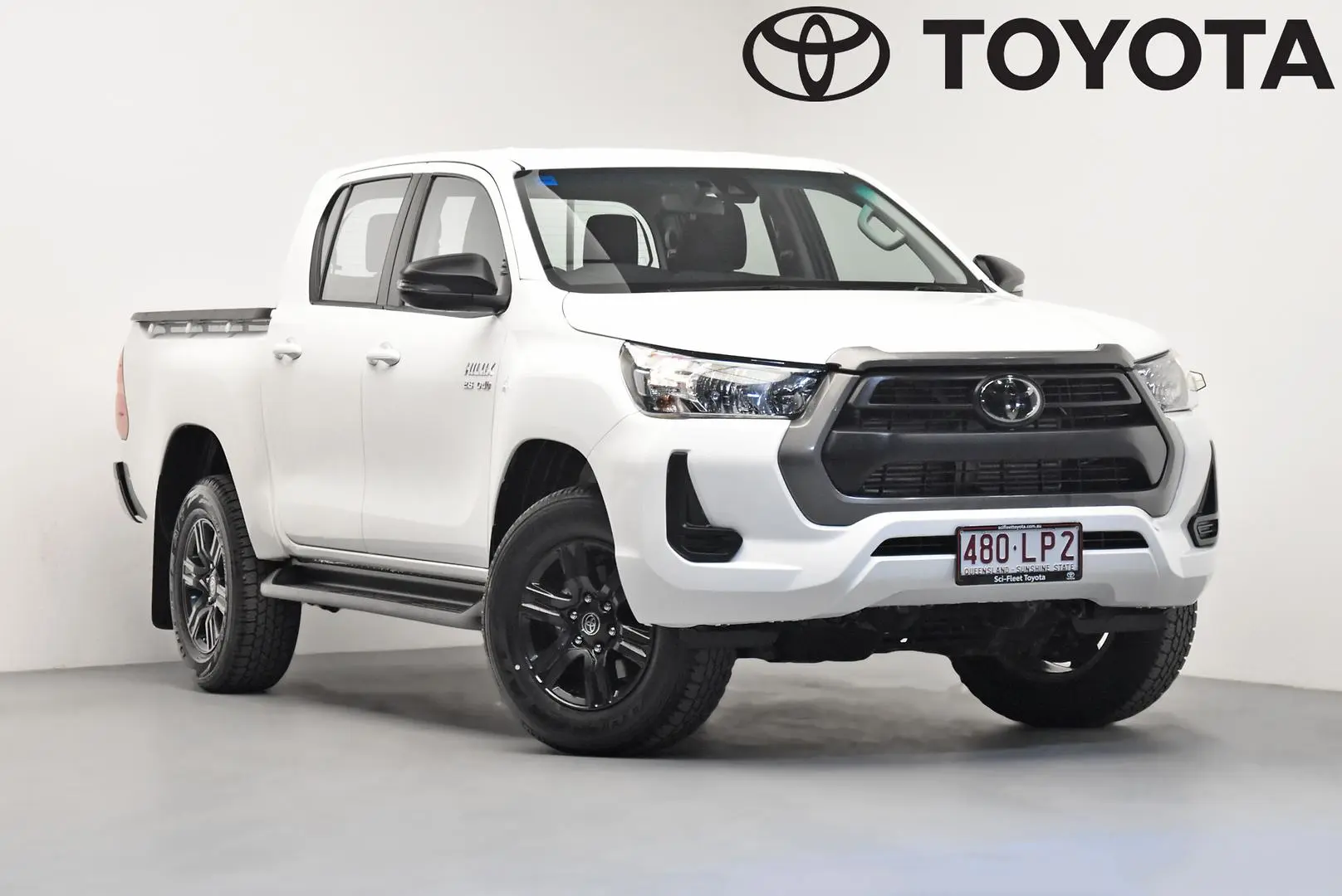 2023 Toyota Hilux Gallery Image 1