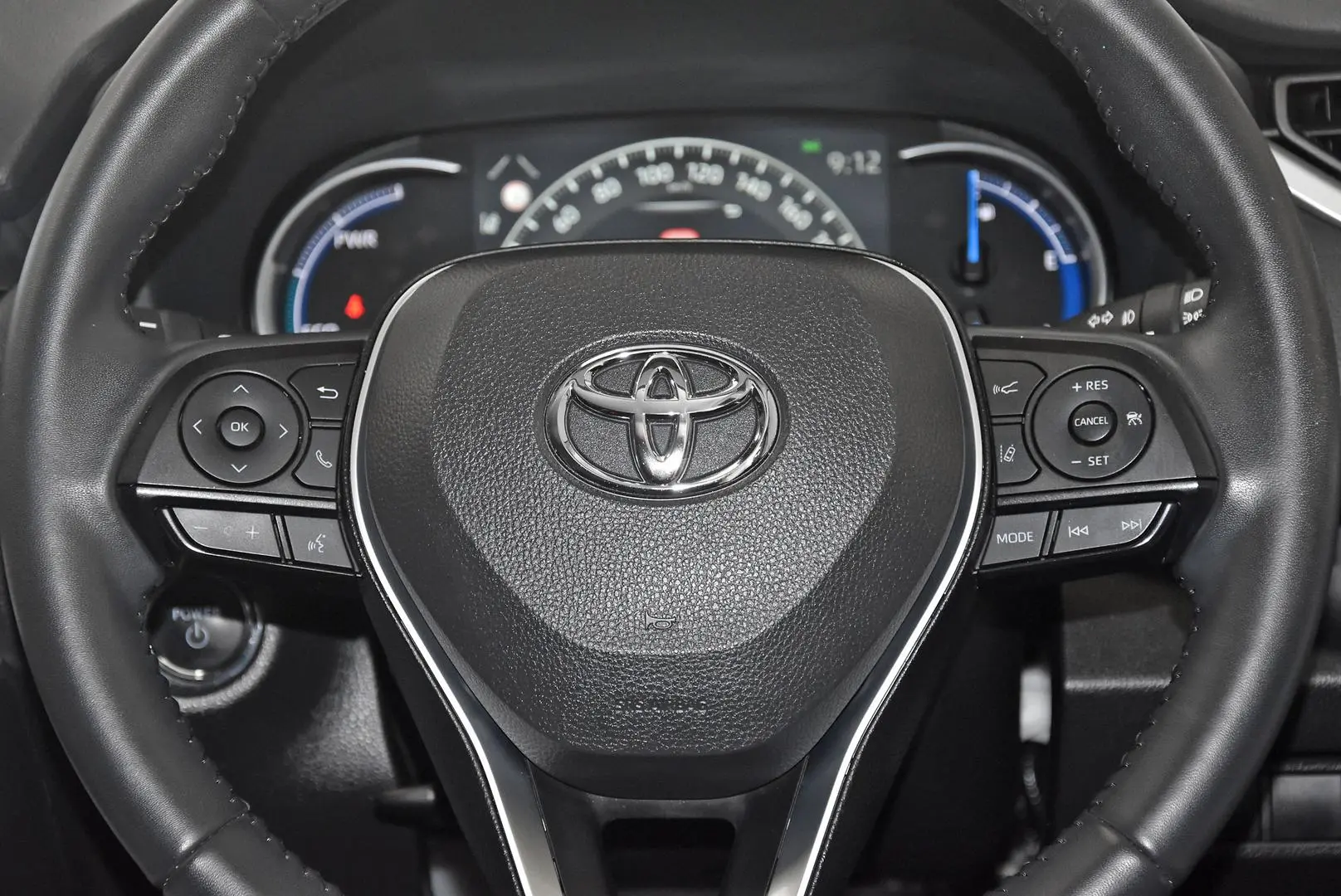 2024 Toyota RAV4 Gallery Image 16