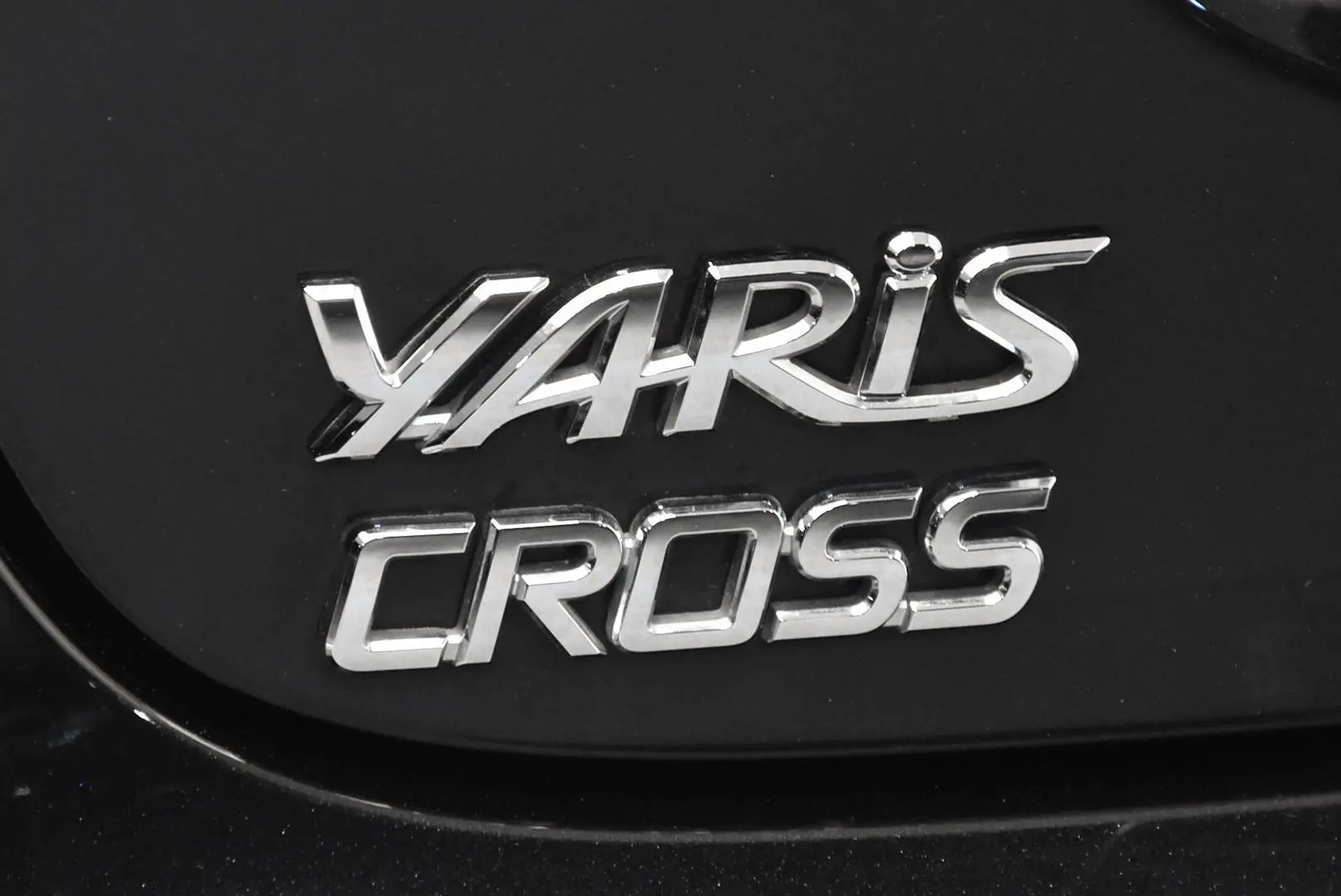 2024 Toyota Yaris Cross Gallery Image 7