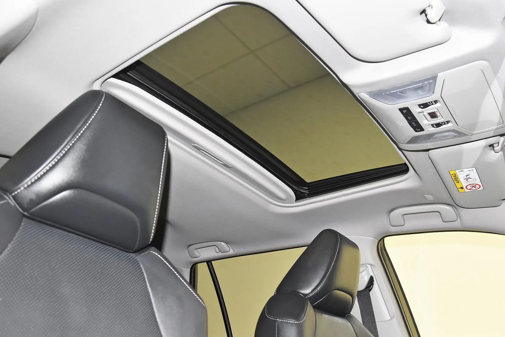 2023 Toyota RAV4 Gallery Image 20