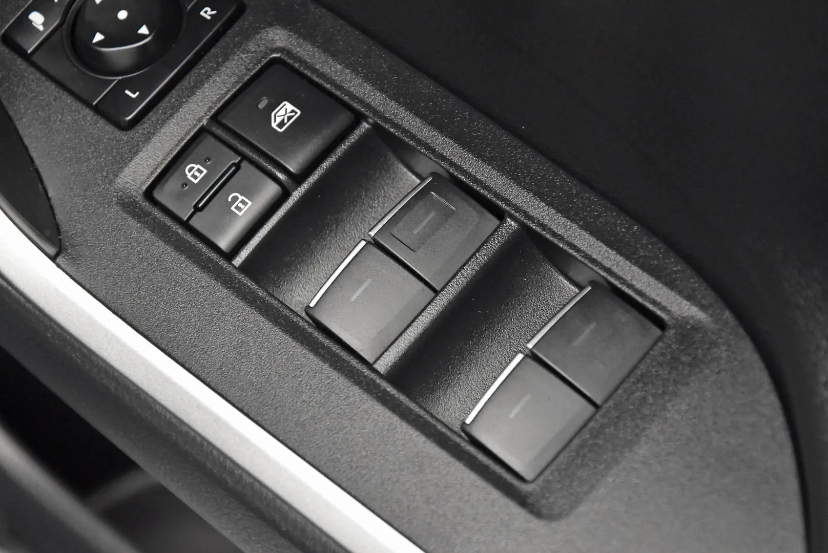 2023 Toyota RAV4 Gallery Image 10