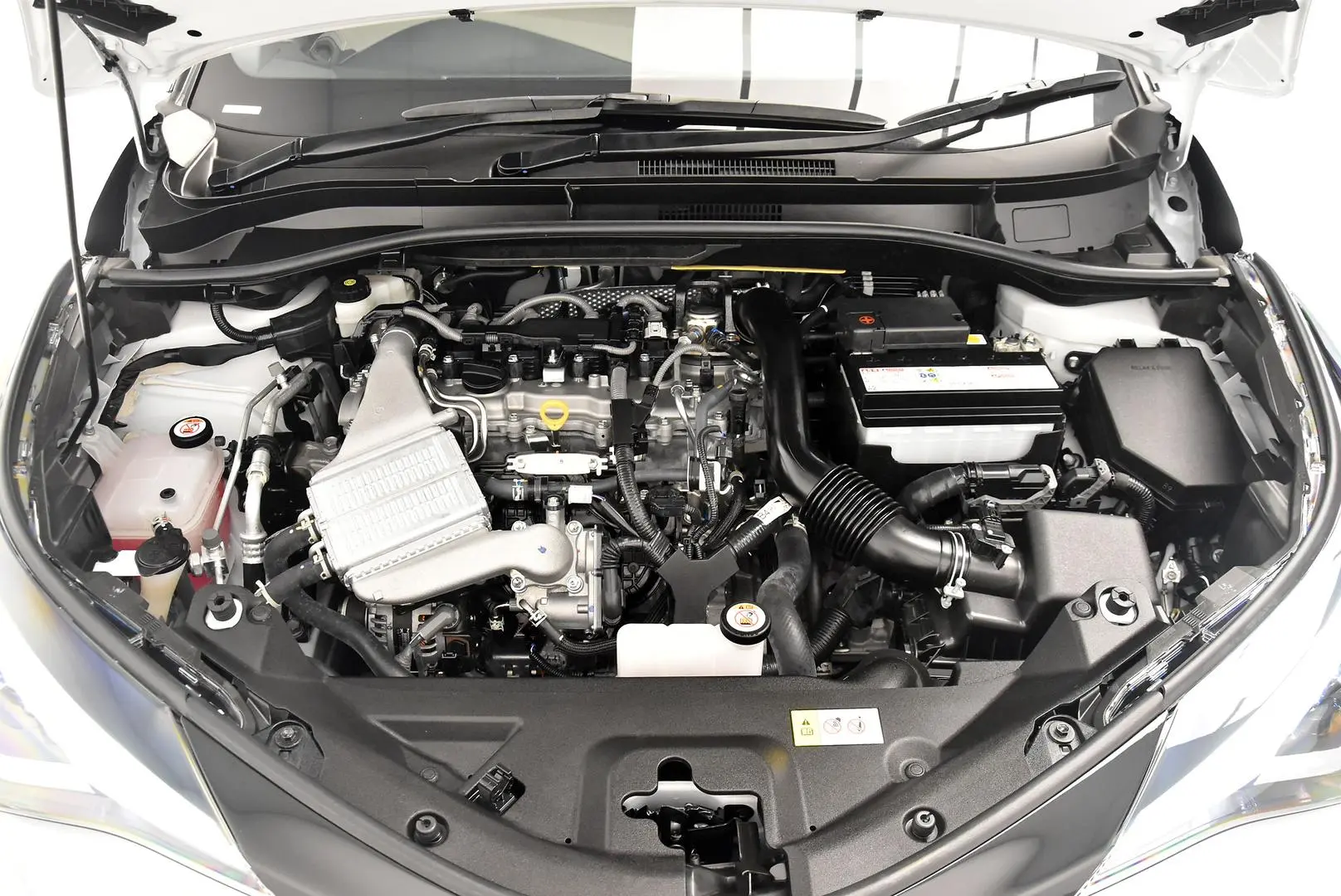 2023 Toyota C-HR Gallery Image 22