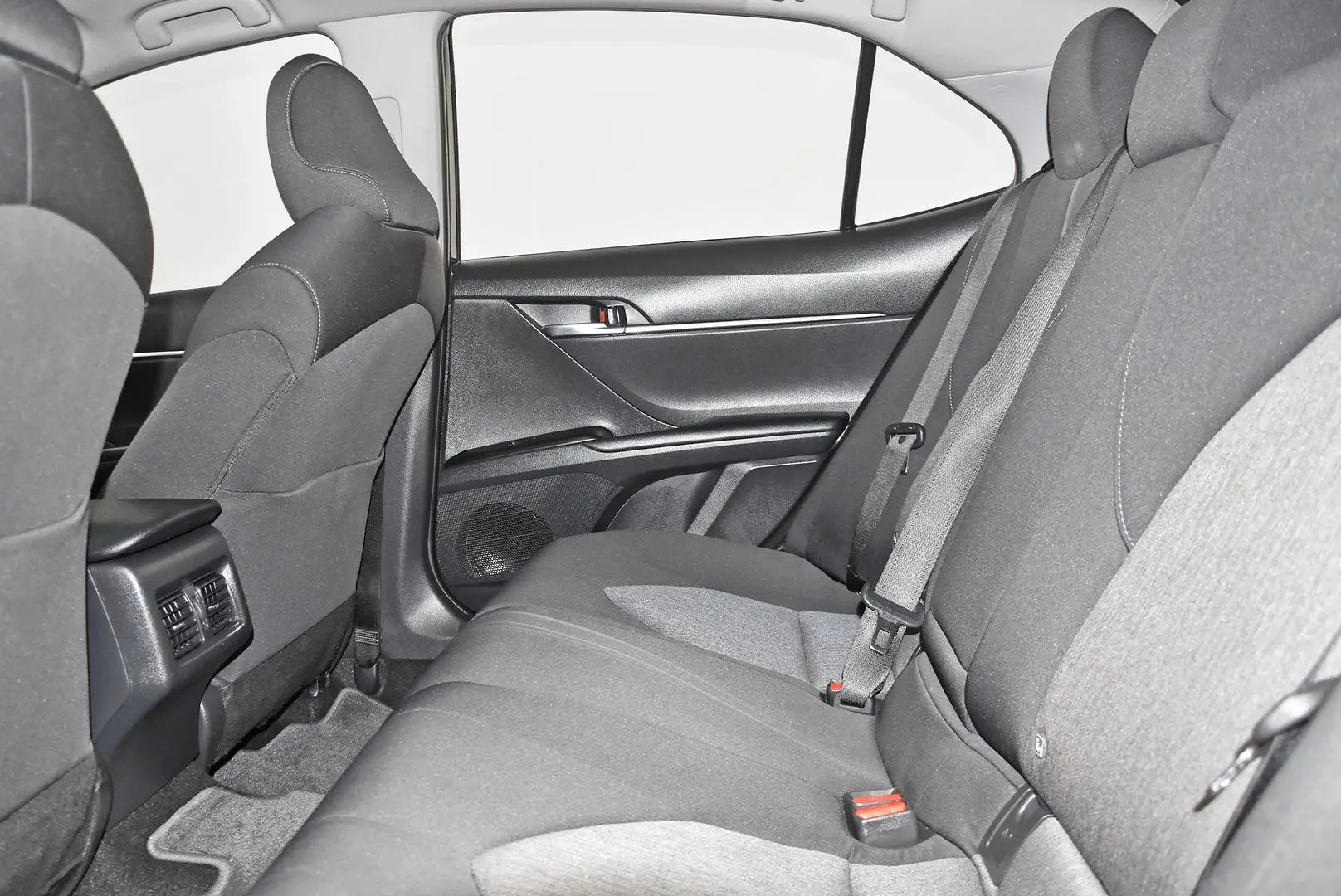 2022 Toyota Camry Gallery Image 18