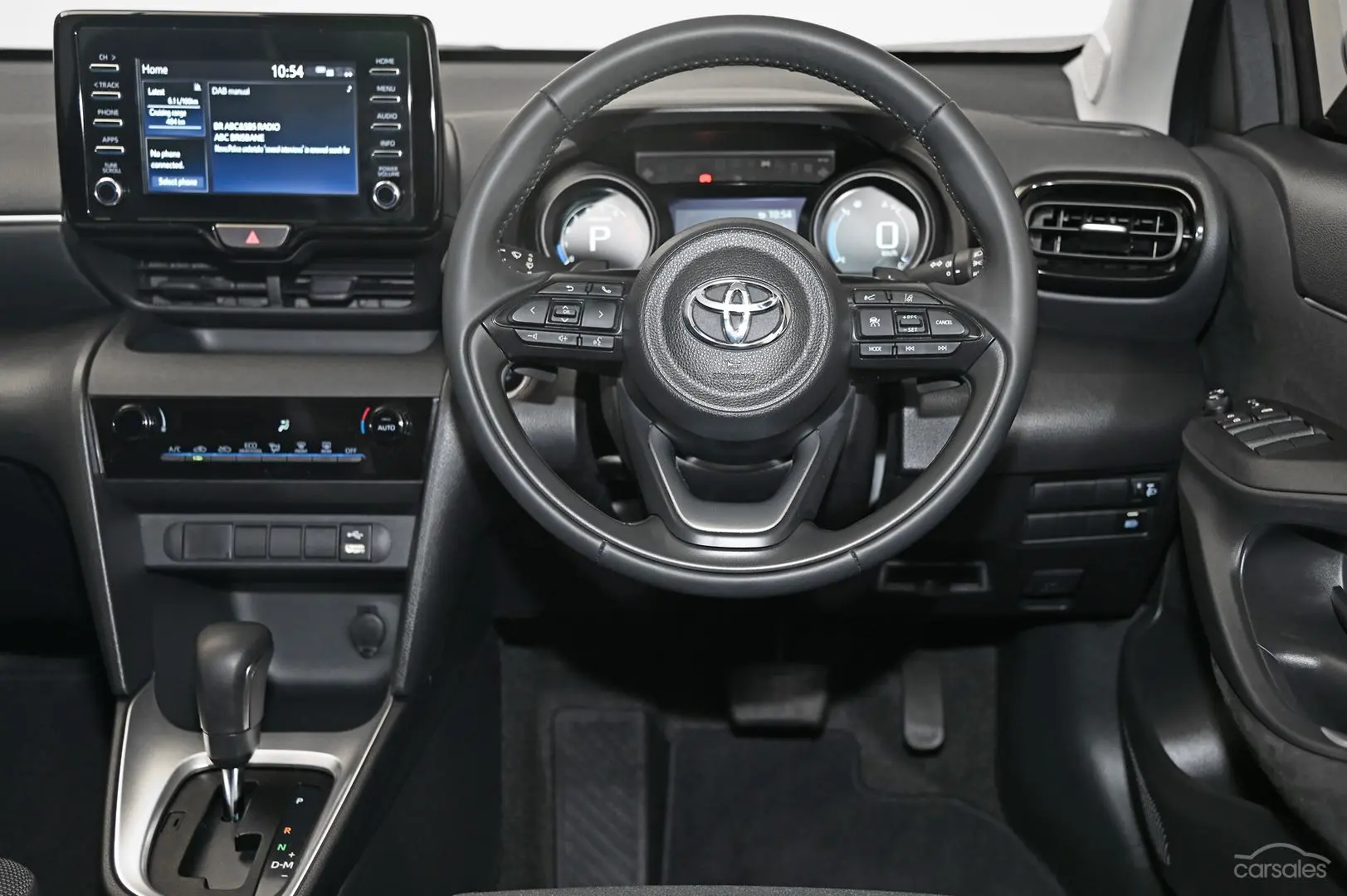 2023 Toyota Yaris Cross Image 14