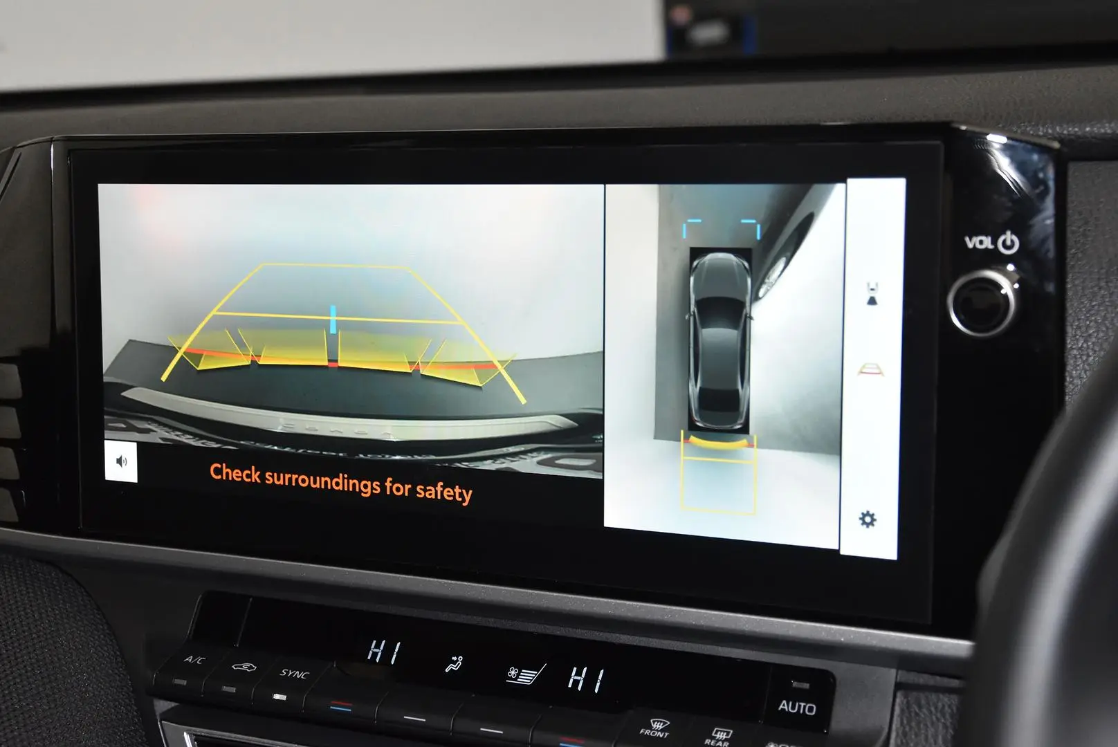 2024 Toyota Camry Gallery Image 12