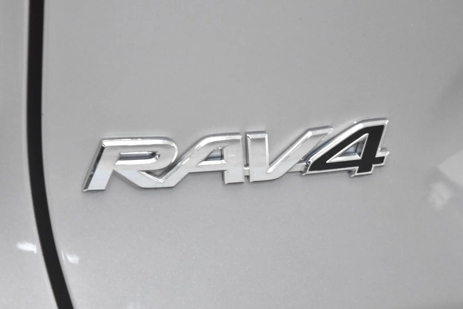 2024 Toyota RAV4 Gallery Image 7