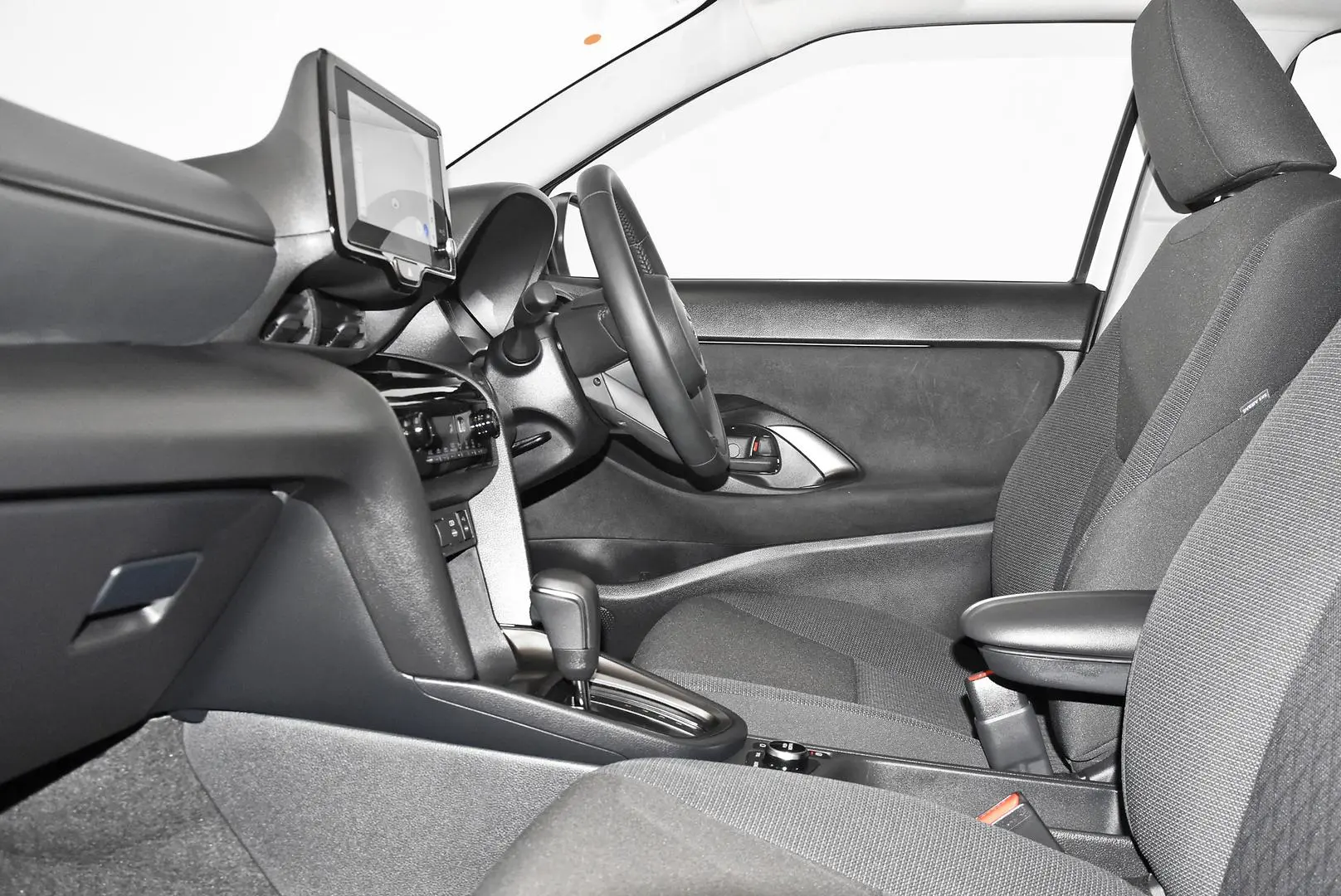 2024 Toyota Yaris Cross Gallery Image 19