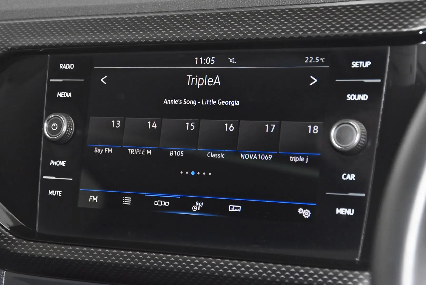 2021 Volkswagen T-Cross Gallery Image 10