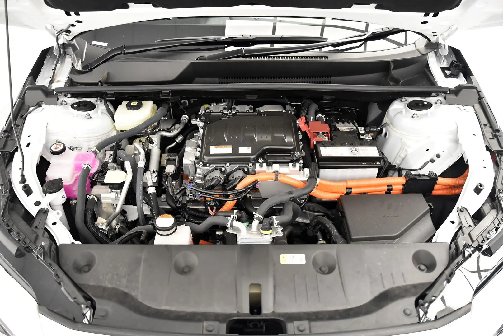 2024 Toyota bZ4X Gallery Image 22