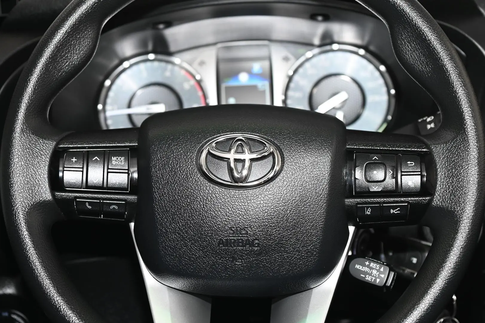 2024 Toyota Hilux Gallery Image 14