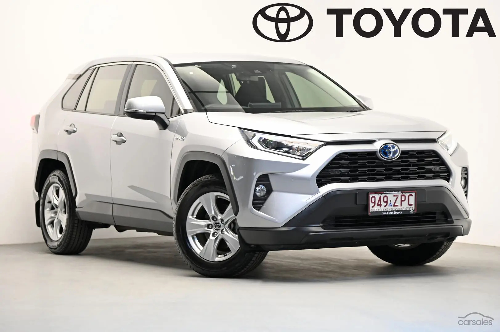 2020 Toyota RAV4 Image 1