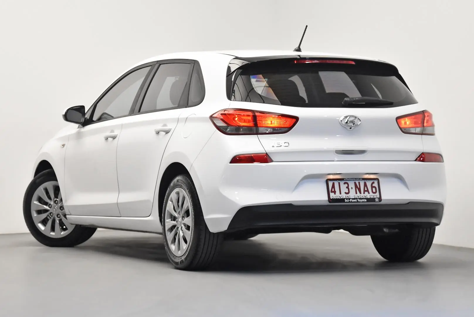 2017 Hyundai i30 Gallery Image 5