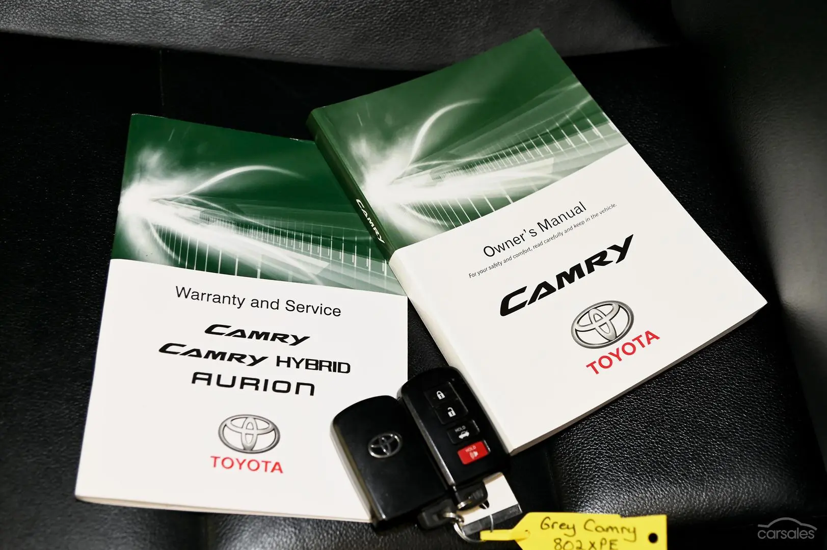 2016 Toyota Camry Image 20