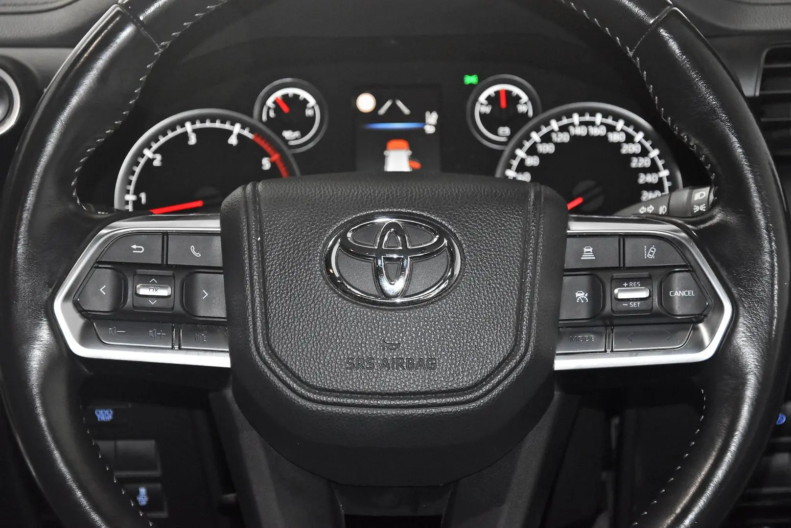 2023 Toyota Landcruiser Gallery Image 14