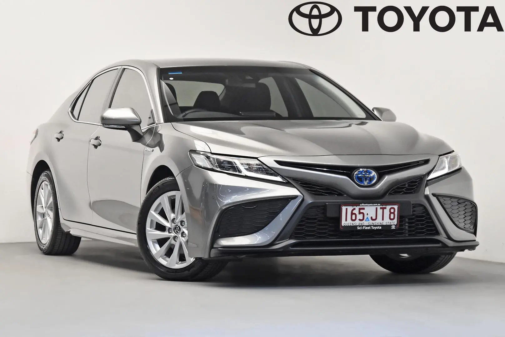 2024 Toyota Camry Gallery Image 1