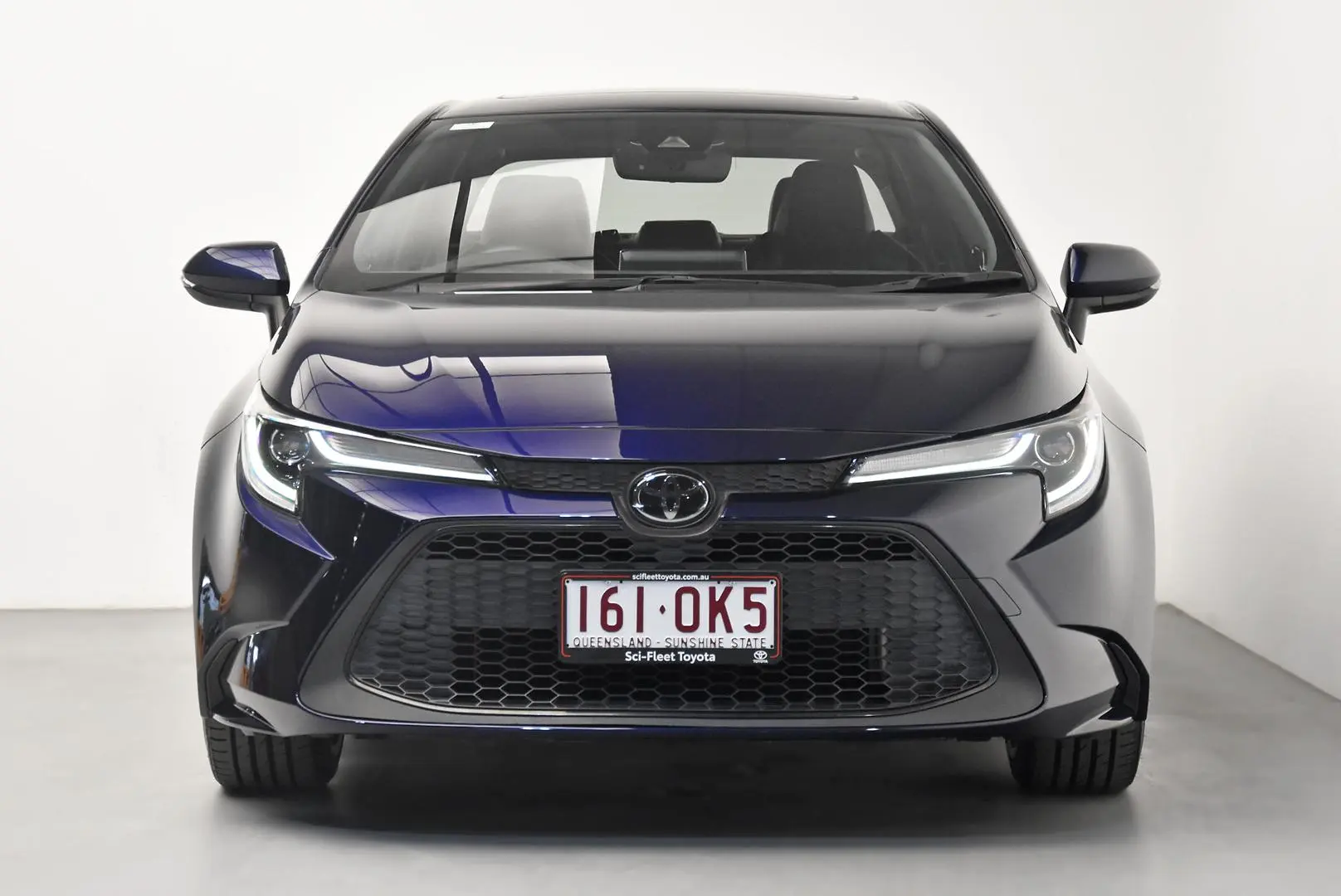 2020 Toyota Corolla Gallery Image 2