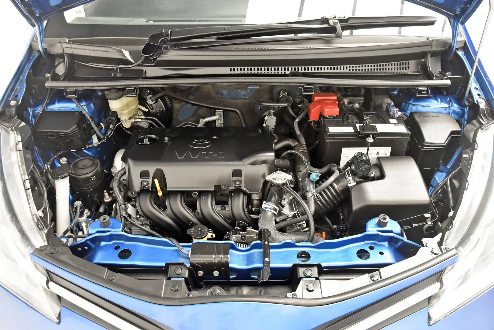 2015 Toyota Yaris Gallery Image 20