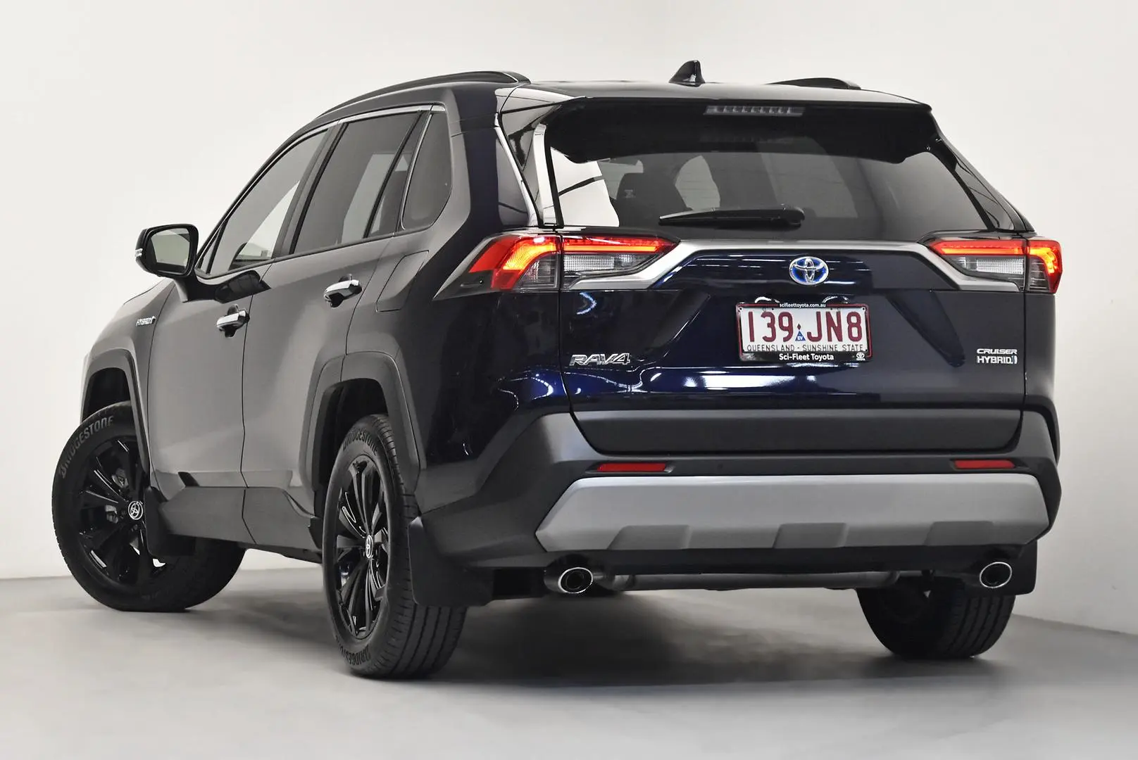 2024 Toyota RAV4 Gallery Image 5