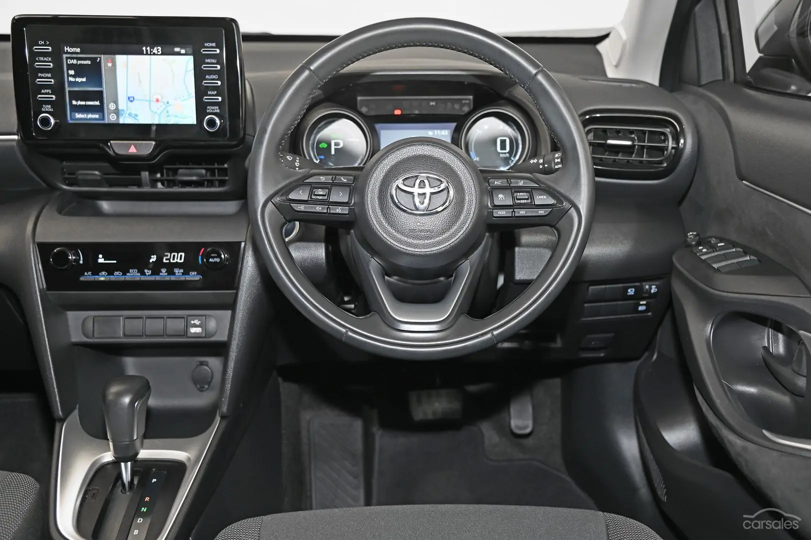 2023 Toyota Yaris Cross Image 15