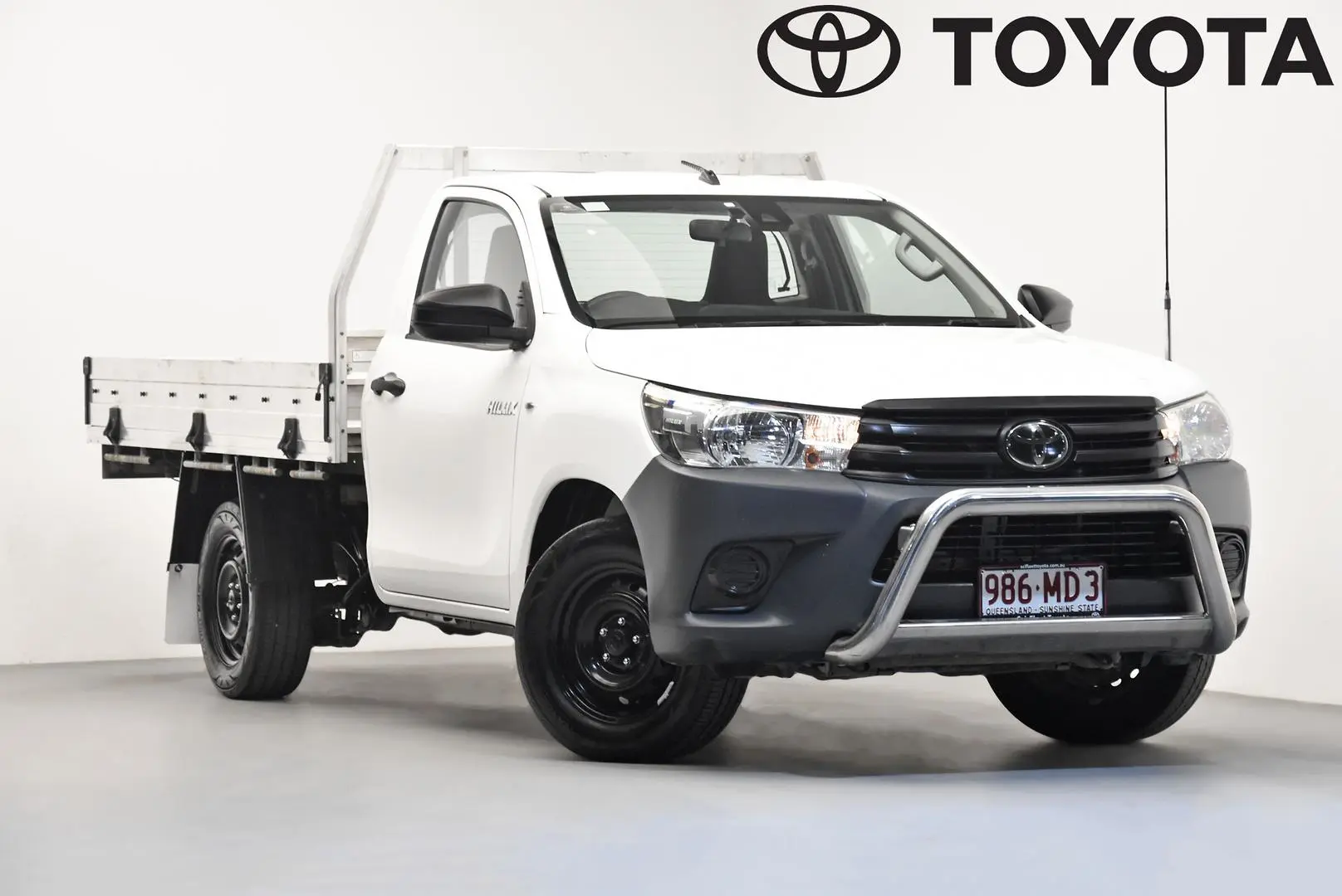 2019 Toyota Hilux Gallery Image 1