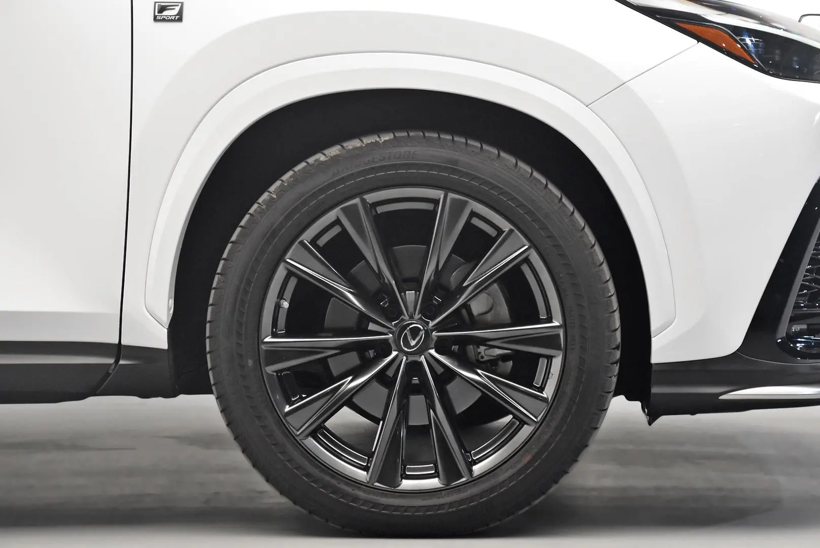 2023 Lexus NX Gallery Image 24