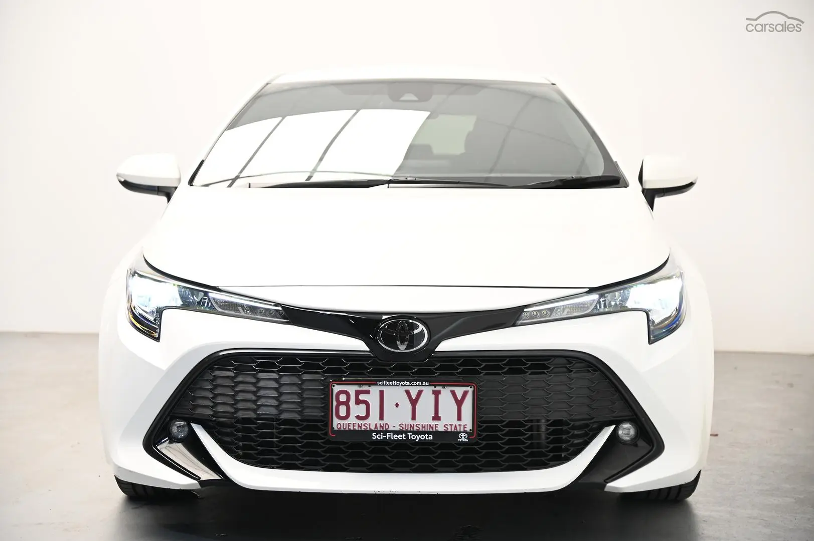 2018 Toyota Corolla Image 2