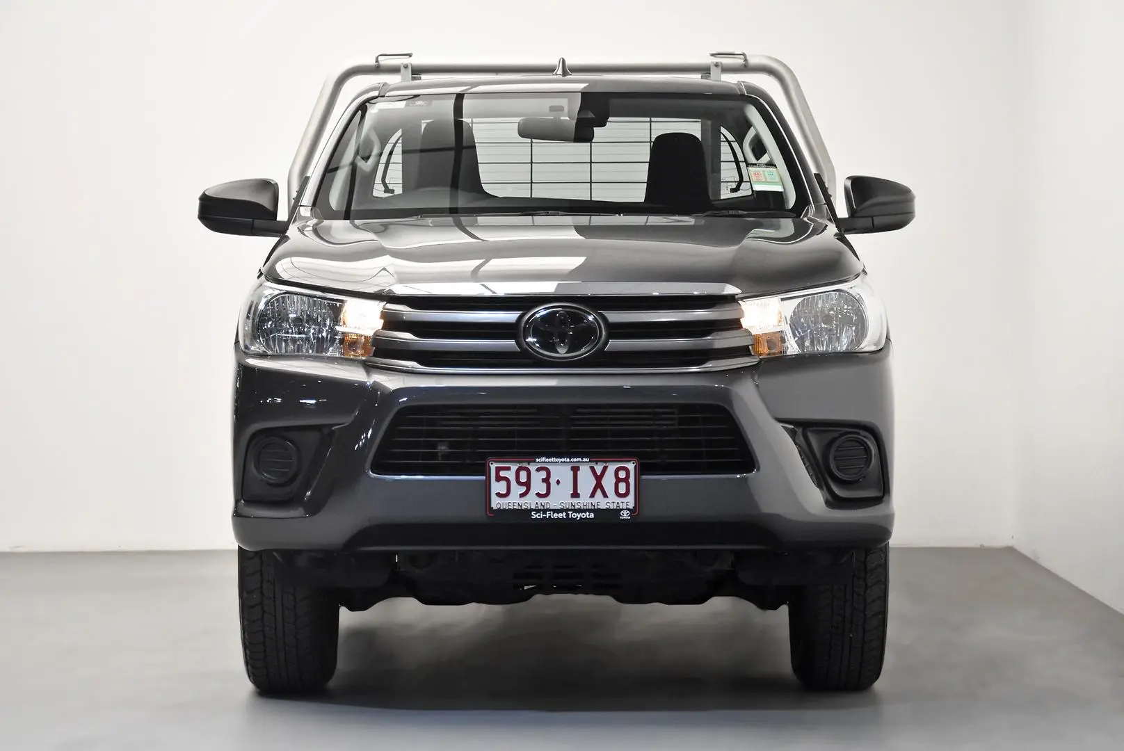 2023 Toyota Hilux Gallery Image 2