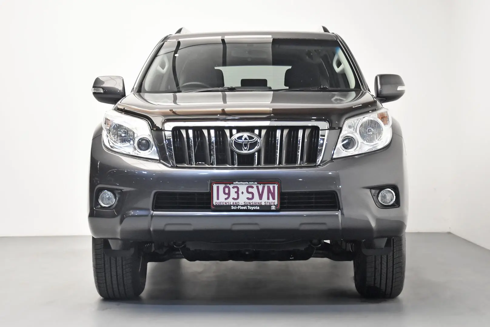 2013 Toyota Landcruiser Prado Gallery Image 2