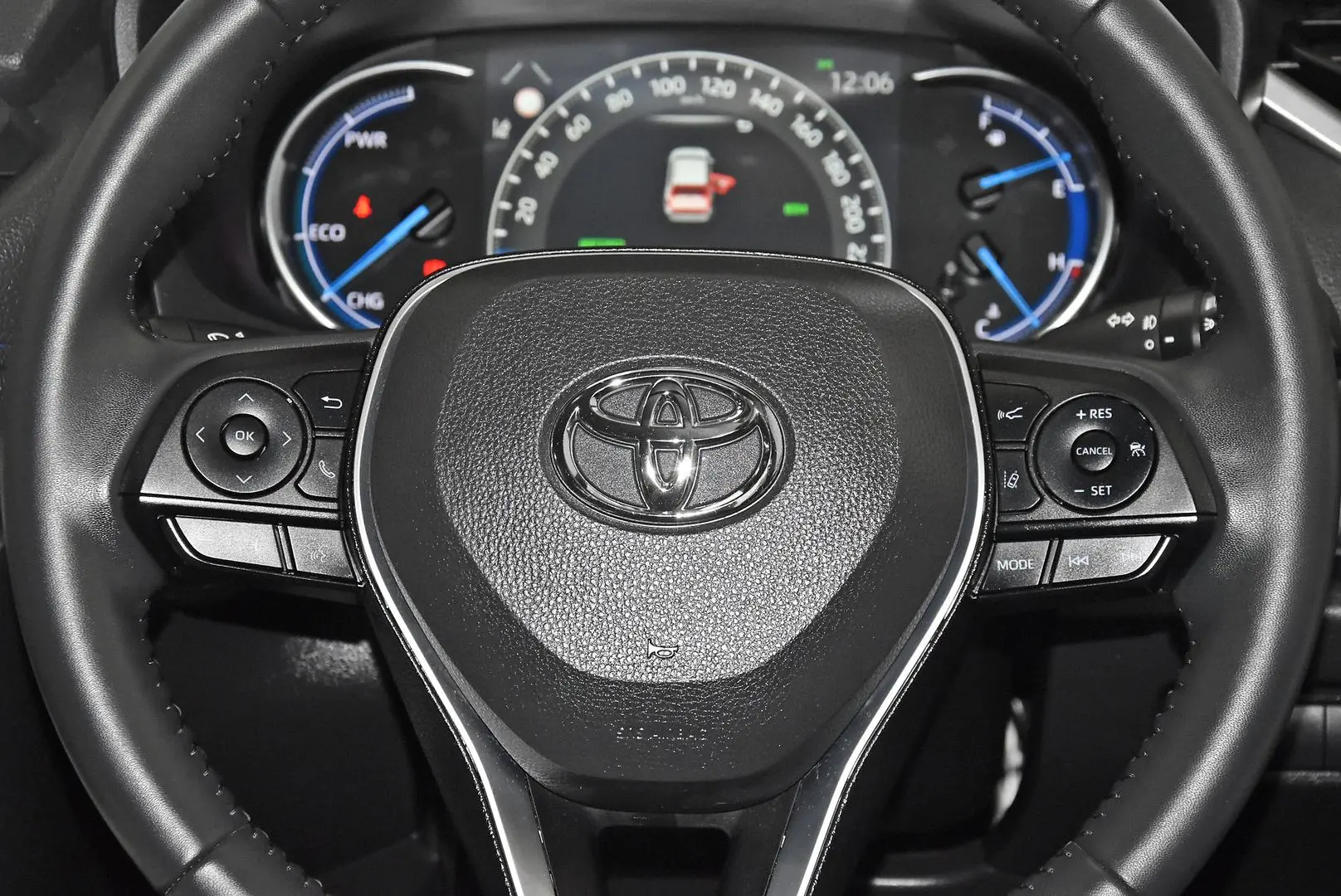 2022 Toyota RAV4 Gallery Image 16