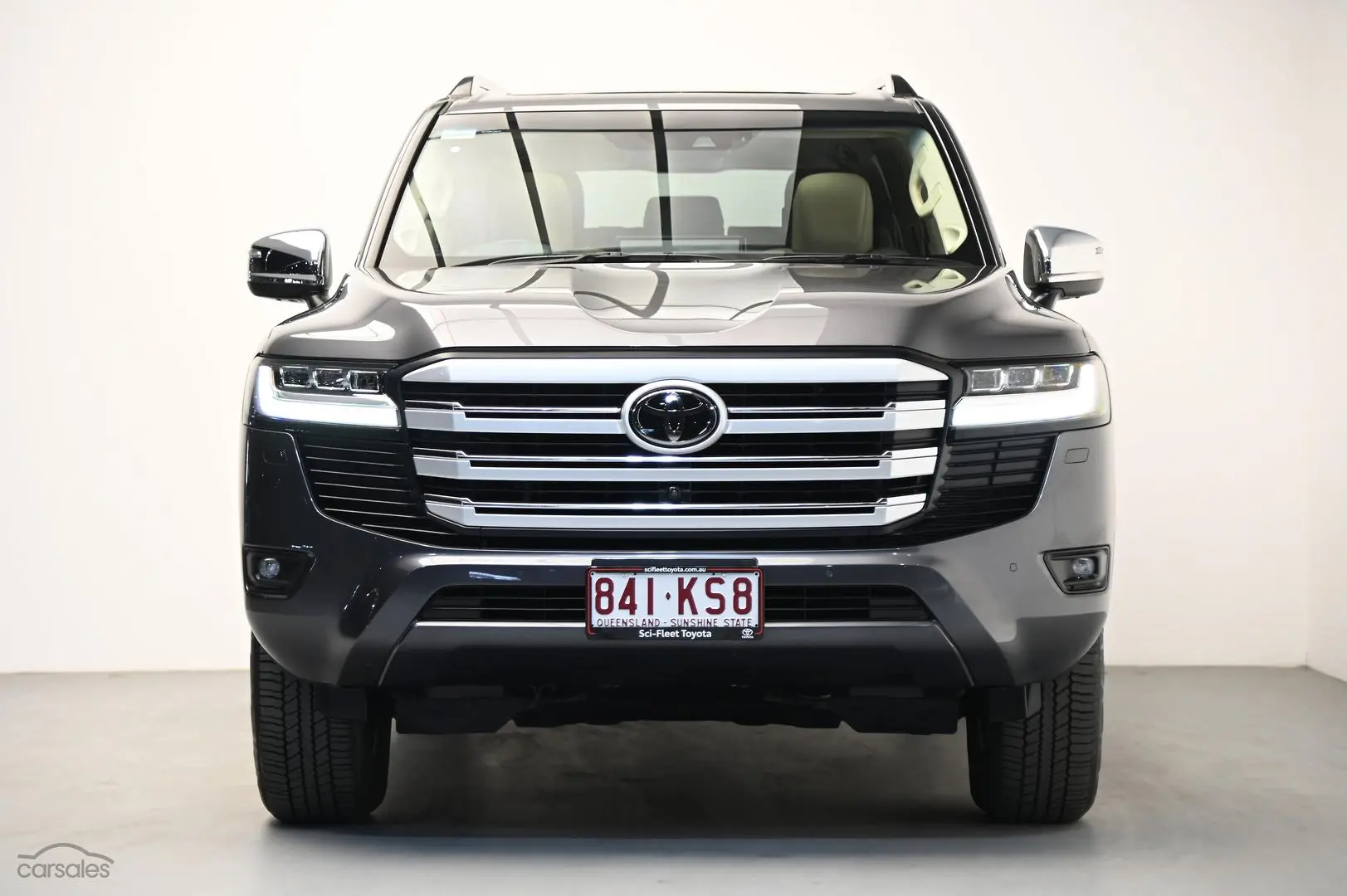 2023 Toyota Landcruiser Image 2